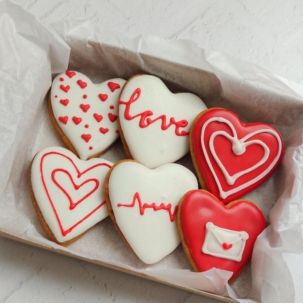 Сердца, звезды и др.